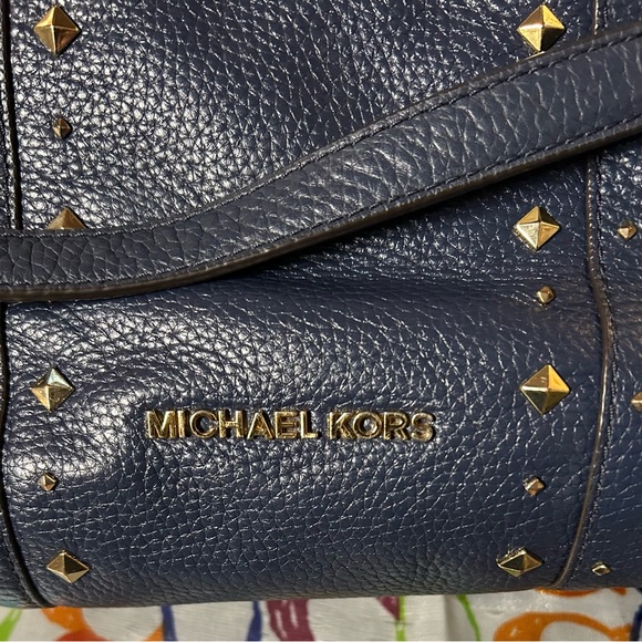 Michael Kors Jet Set Blue Leather Shoulder Bag. - Picture 7 of 7